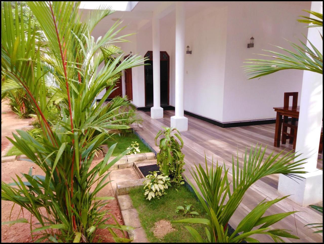 Silver Sand Villa Дамбулла Екстер'єр фото